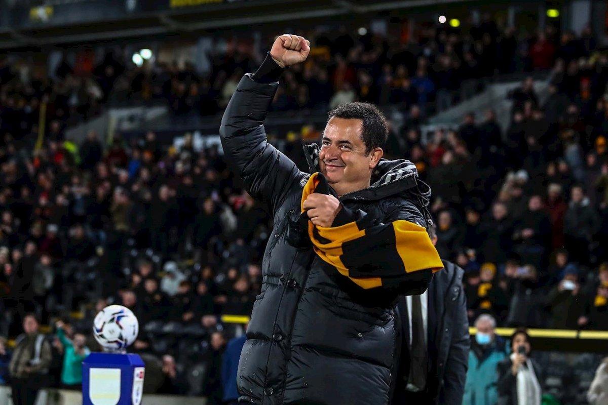 Hull City, Adama Traore'yi alıyor