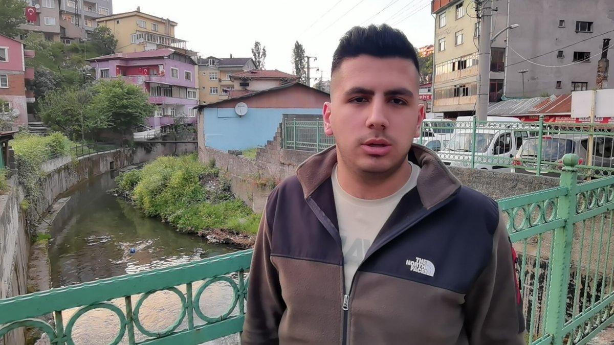 Zonguldak’ta su samuru, dereden ördek yakaladı