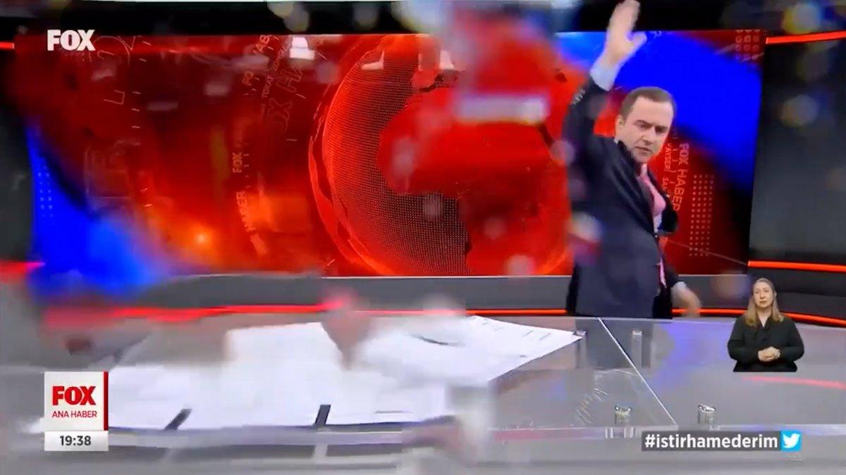 Selçuk Tepeli canlı yayında bardak fırlattı