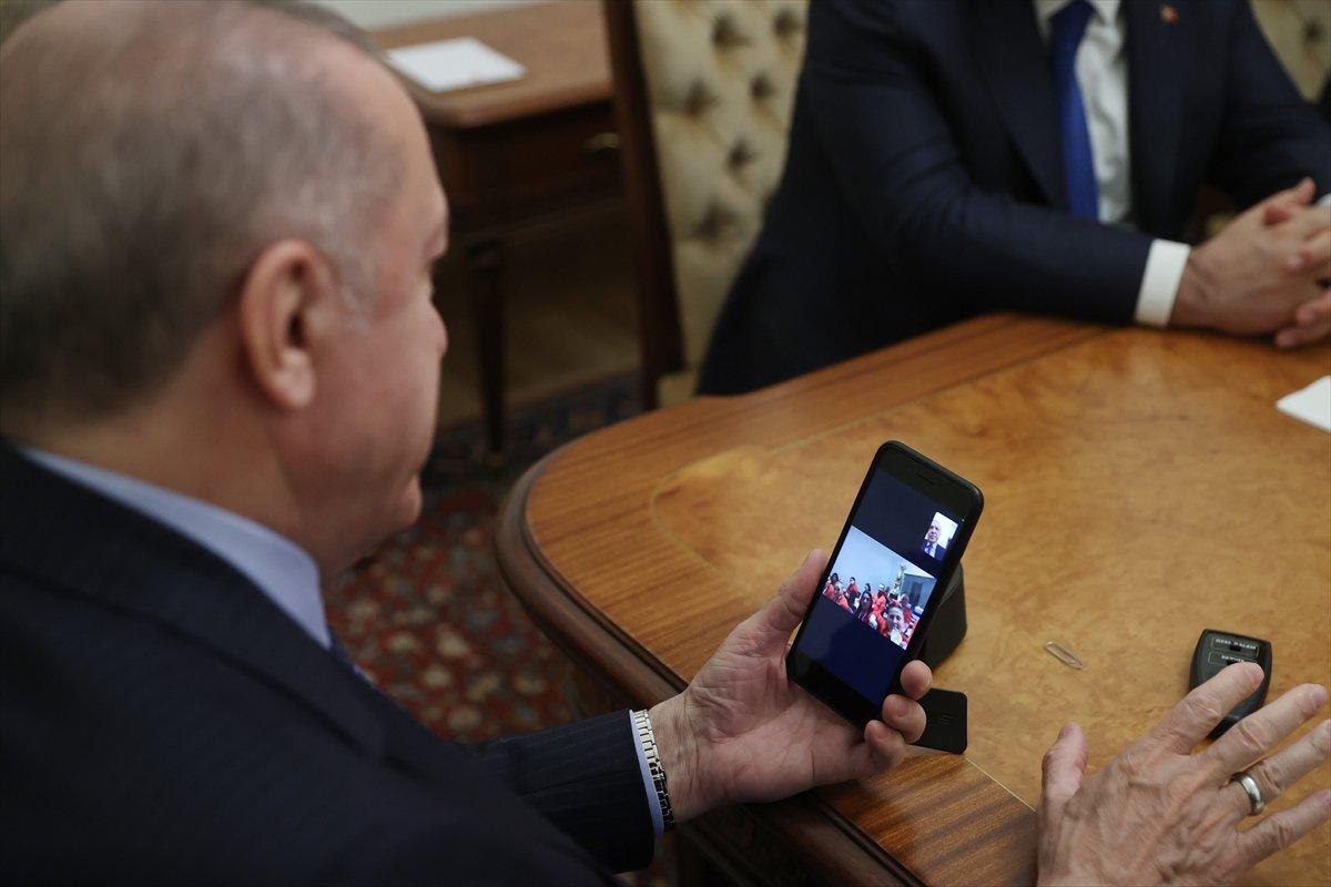 Cumhurbaşkanı Erdoğan'dan şampiyon kadın milli boksörlerimize tebrik