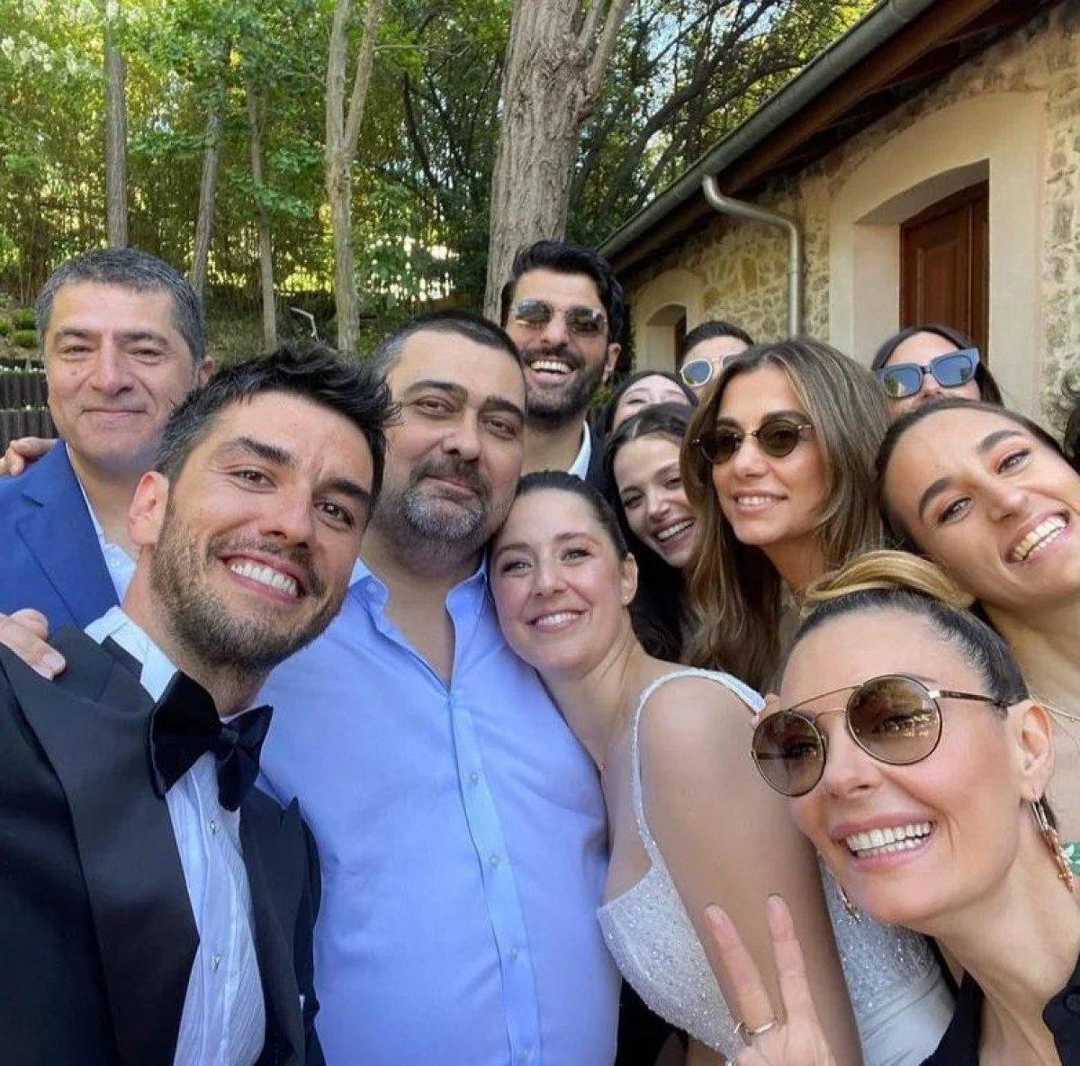 Melis Birkan ile Aras Aydın evlendi