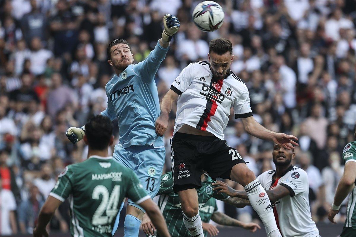 Beşiktaş, Konyaspor'la berabere kaldı
