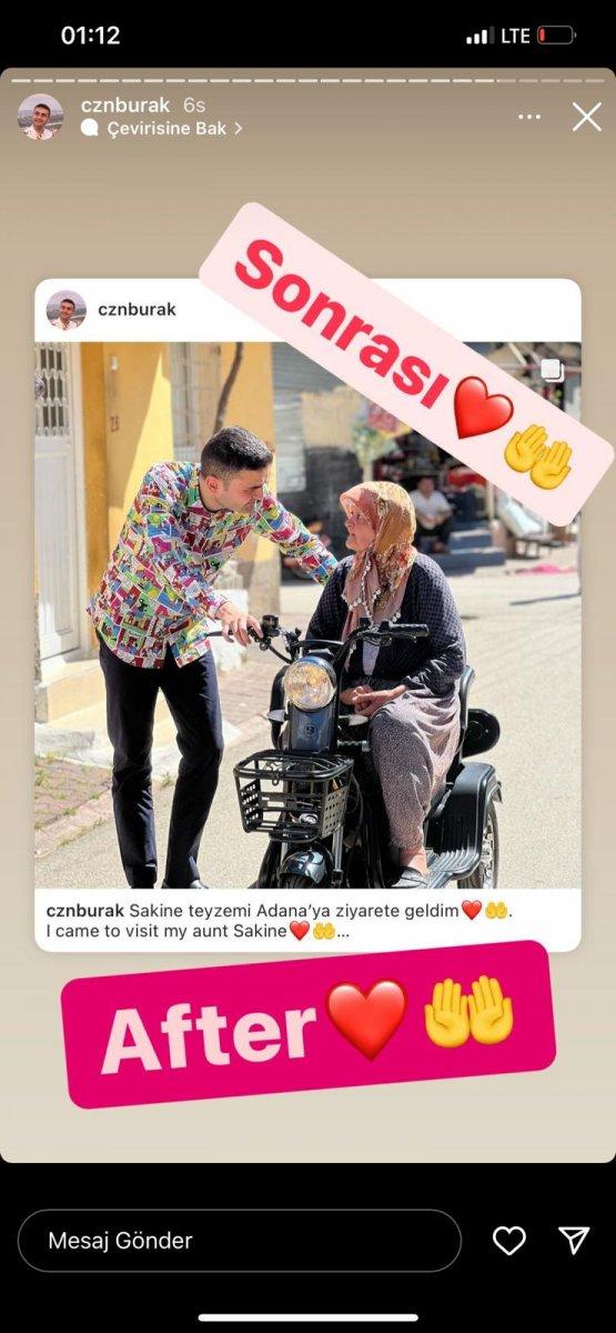 CZN Burak, engelli kadına tekerlekli sandalye gönderdi