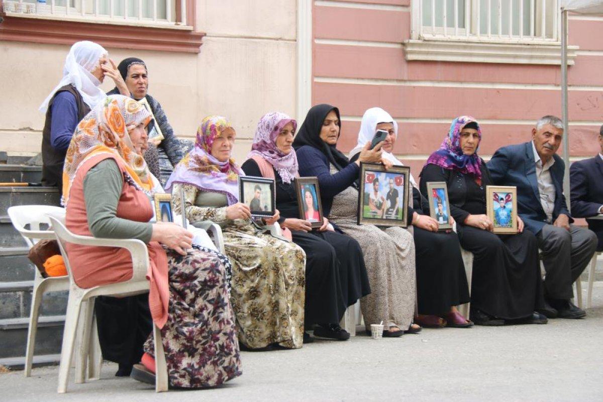 Evlat nöbetindeki anneden oğluna çağrı