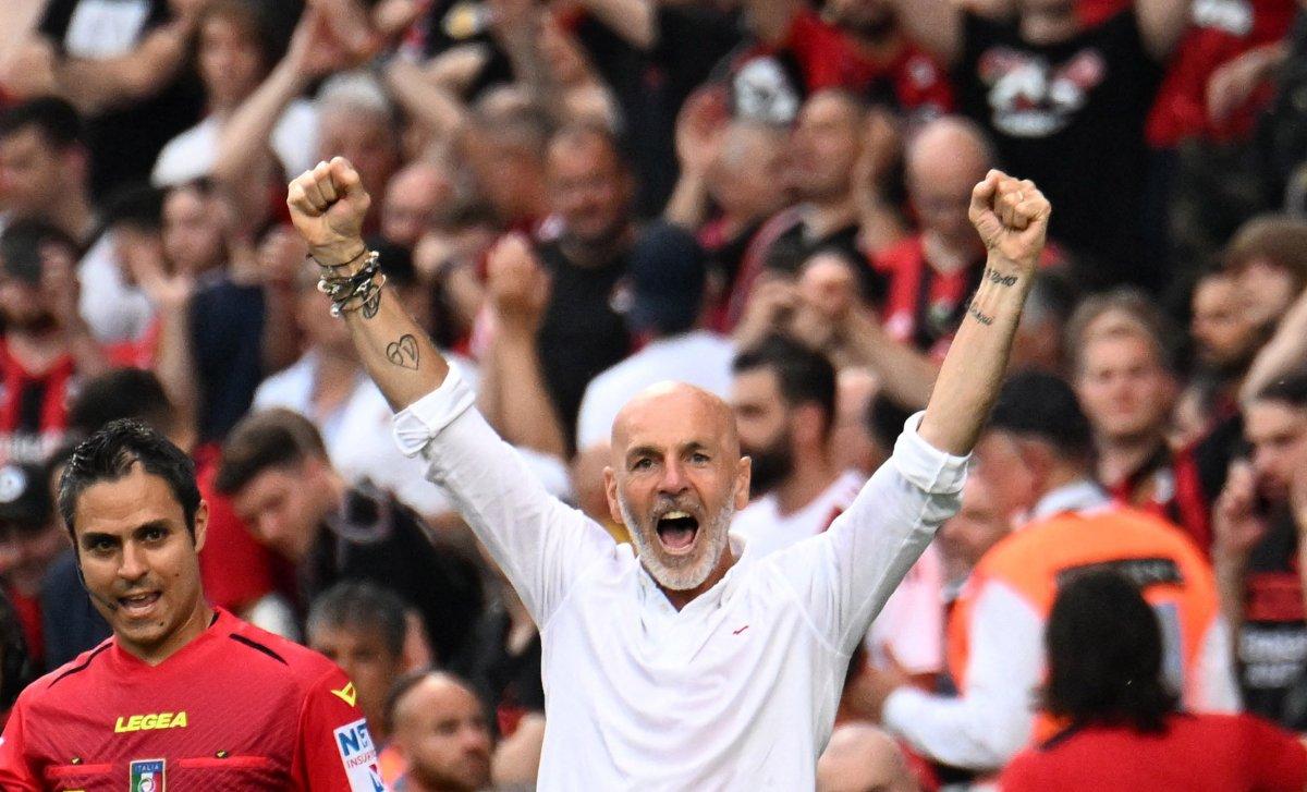 İtalya Serie A'da Milan, 11 yıl sonra şampiyon