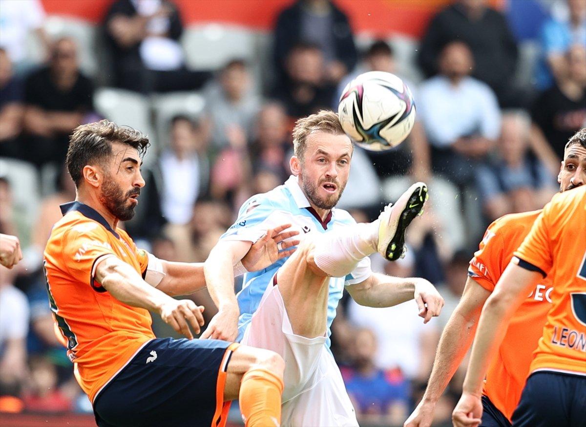 Başakşehir, Trabzonspor’u 3 golle mağlup etti