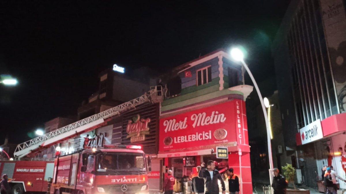 Çorum'da bir binada patlama meydana geldi: 5 yaralı