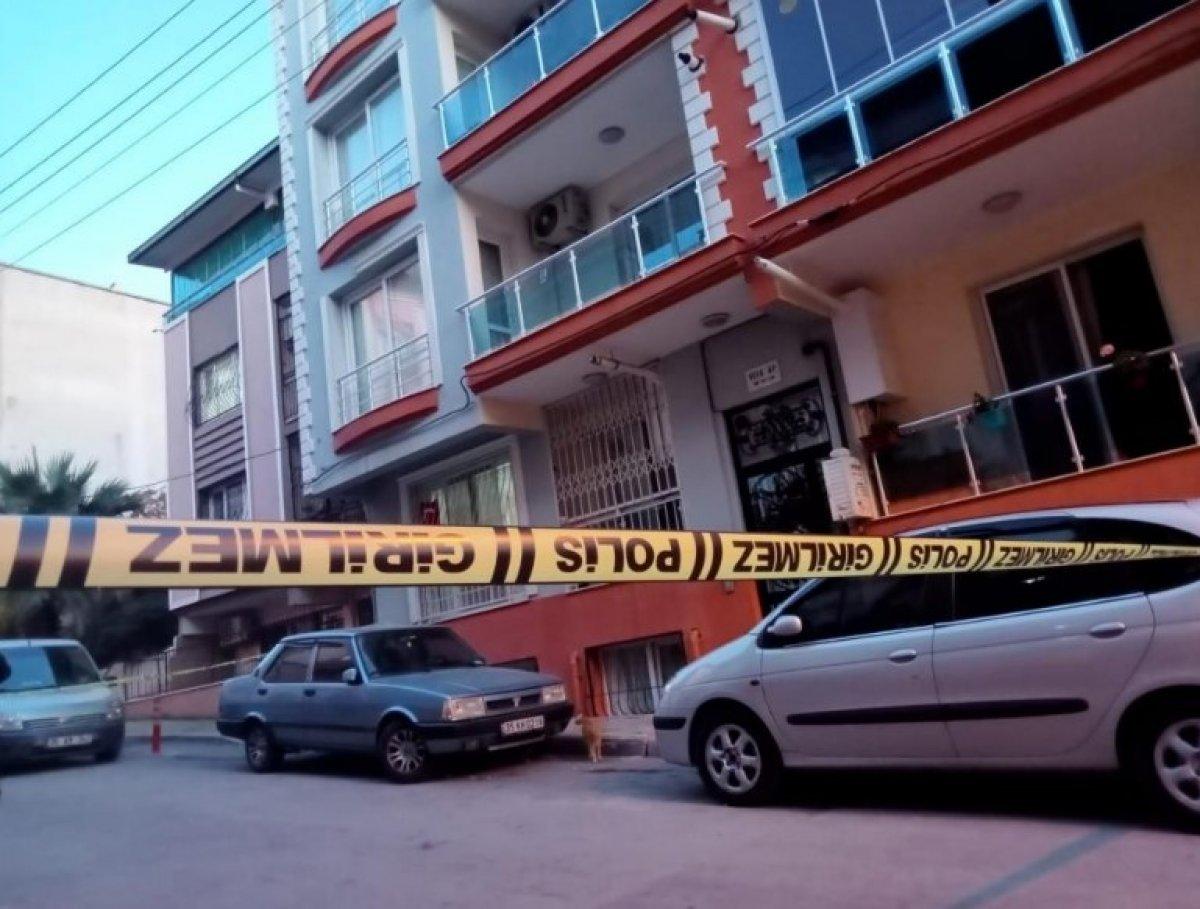 İzmir'de çocuk gürültüsü yüzünden komşusunu öldüren sanık hakim karşısına çıktı