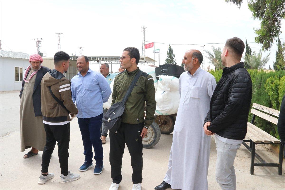 Suriyelilerin ülkelerine gönüllü geri dönüşleri sürüyor