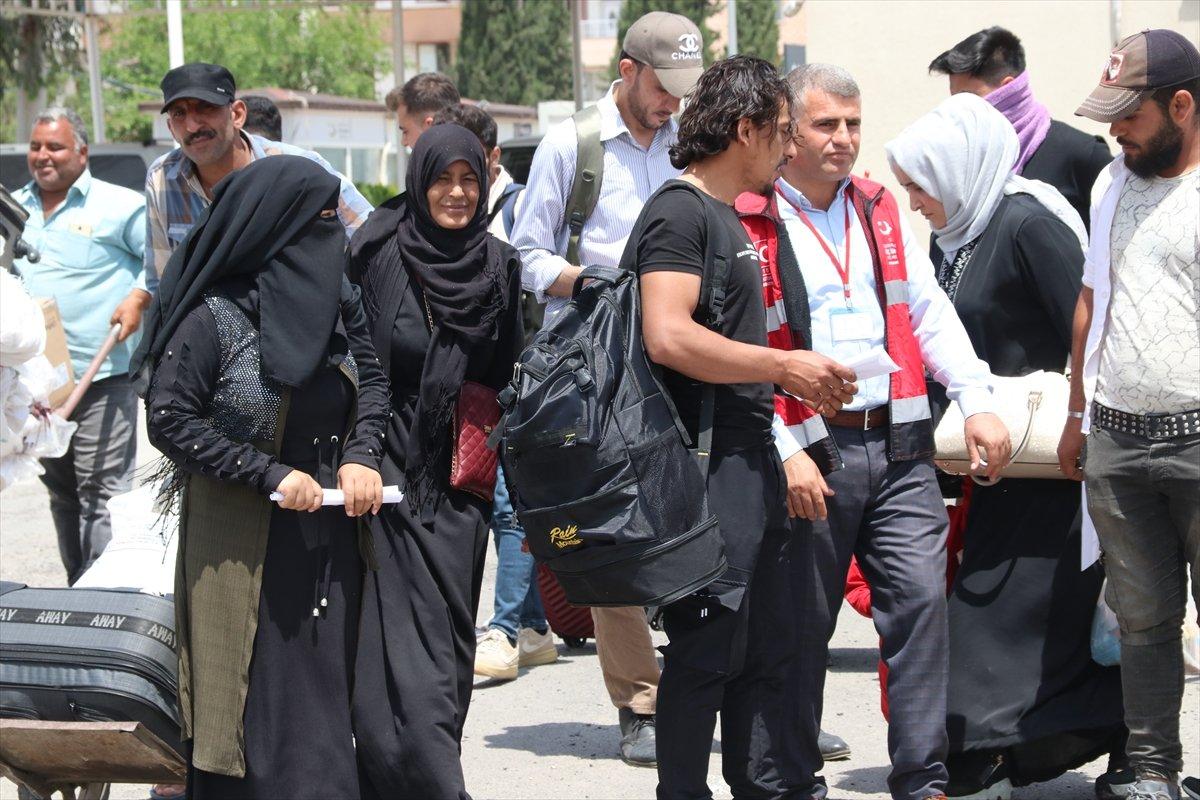 Suriyelilerin ülkelerine gönüllü geri dönüşleri sürüyor