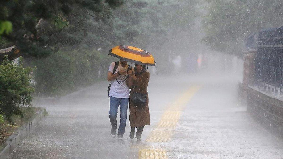 Meteoroloji'den yeni haftanın ilk günü için sağanak uyarısı