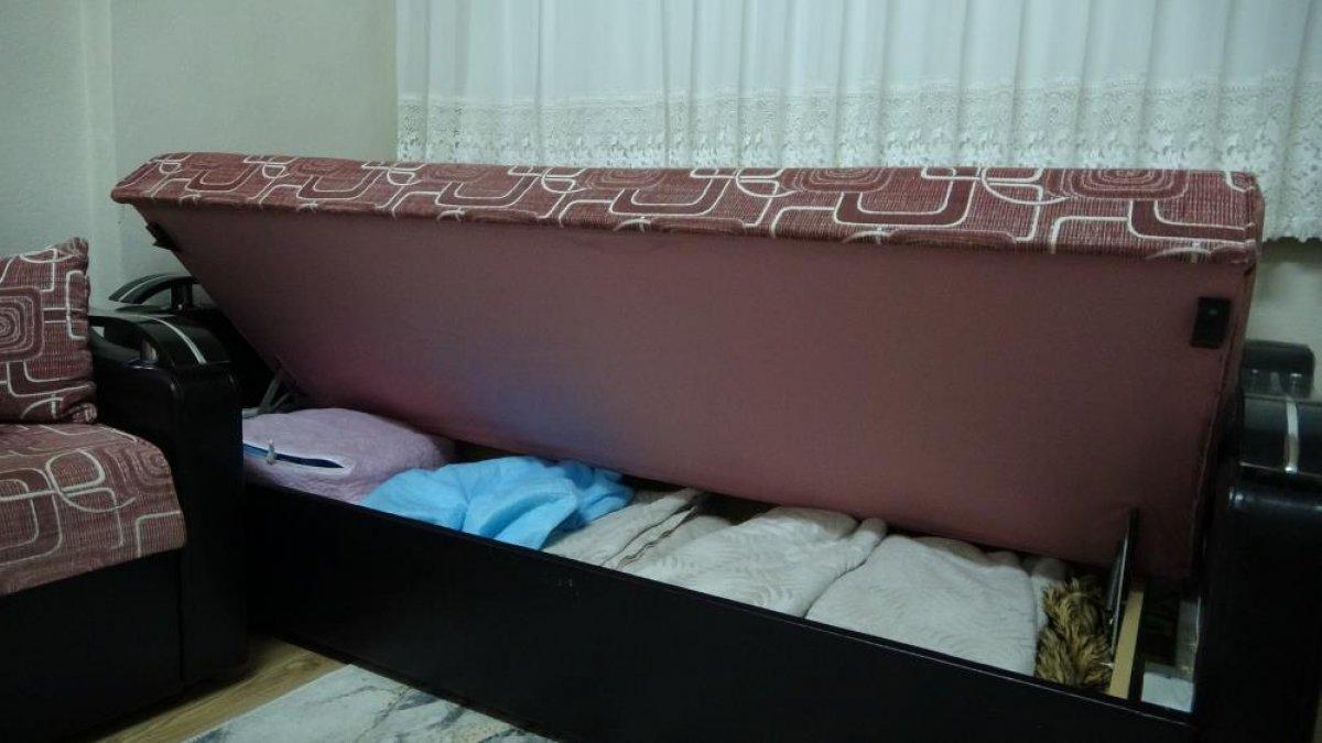 Bursa'da çocuklarının geleceği için biriktirdileri altınları çaldılar