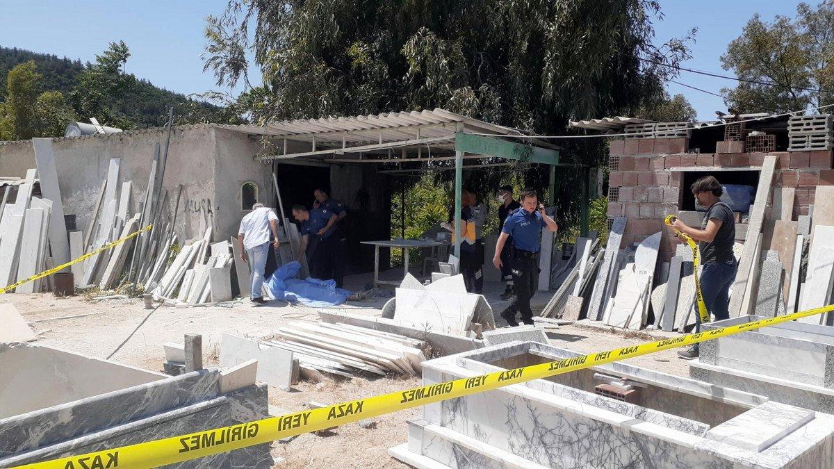 Aydın'da başına spiral bıçağı saplanan emekli polis hayatını kaybetti