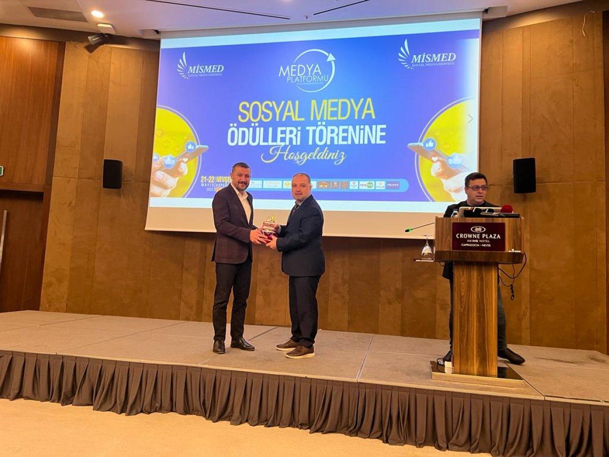 Medya Platformu ve MİSMED'den Sinan Akyüz’e ödül