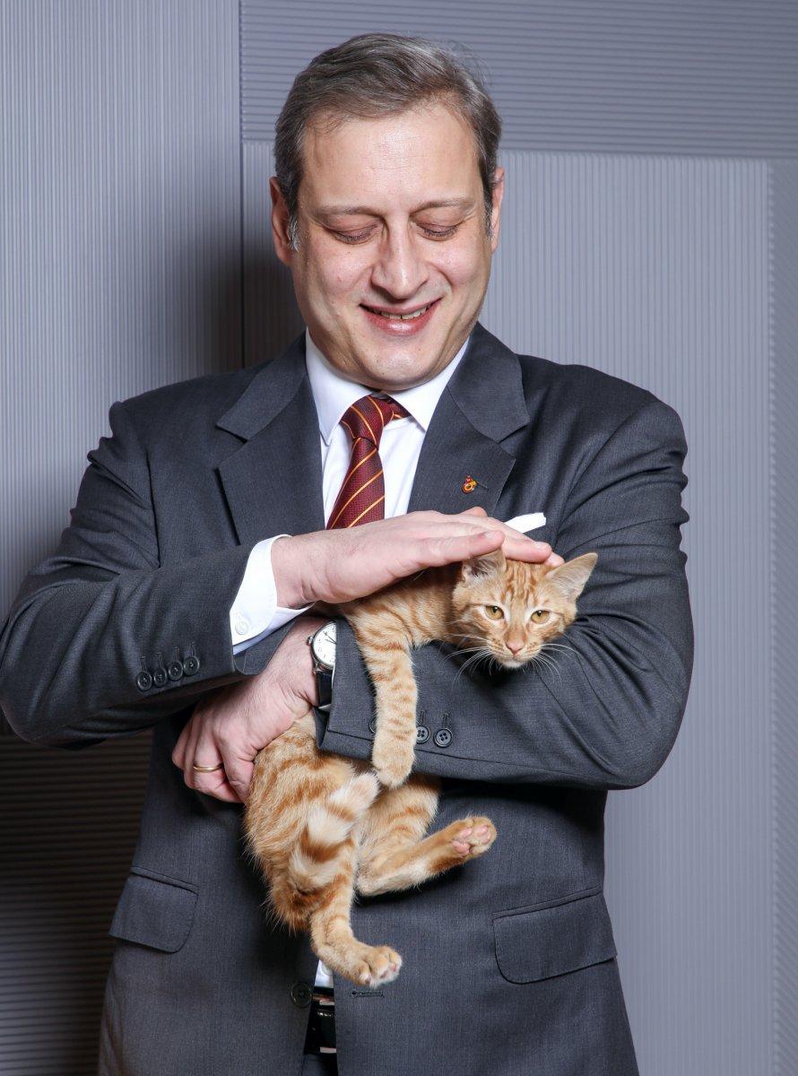 Galatasaray'da totem tutmayınca Simba kovuldu