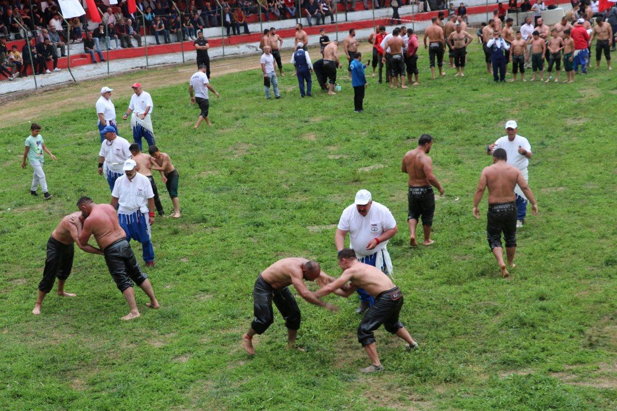 Havza Kırkpınar Yağlı Güreşleri'nde Recep Kara başpehlivan oldu