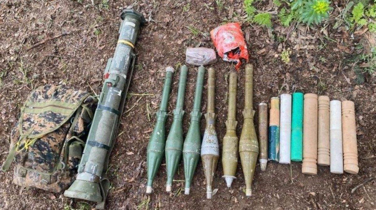 Pençe Kilit bölgesinde İsveç yapımı tanksavar ele geçirildi