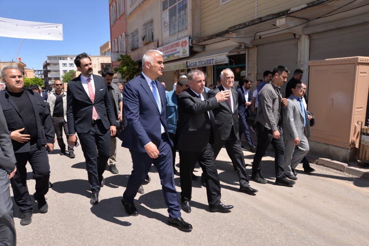 Mehmet Nuri Ersoy, Mardin’de zılgıtlarla karşılandı