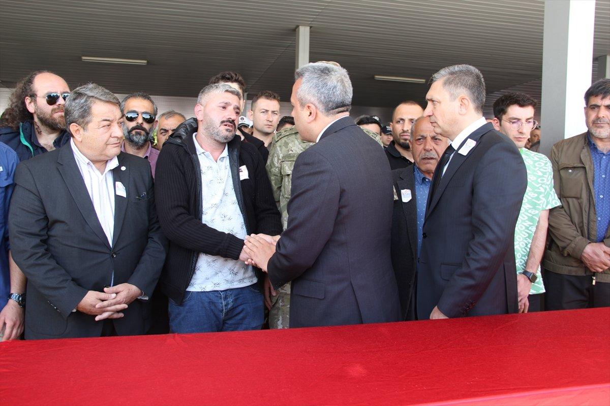 Pençe- Kilit Operasyonu'nda şehit düşen Mehmetçikler son yolculuğuna uğurlanıyor