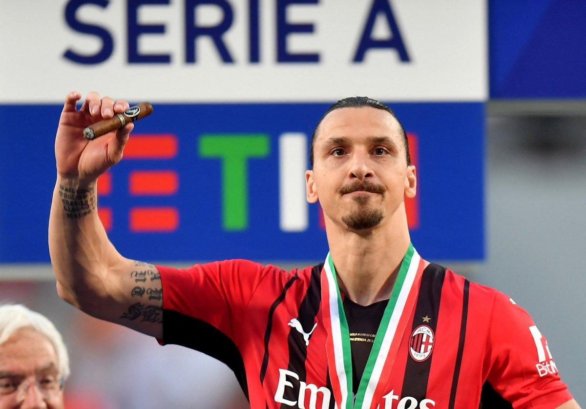 Ibrahimovic, 7-8 ay sahalardan uzak kalacak