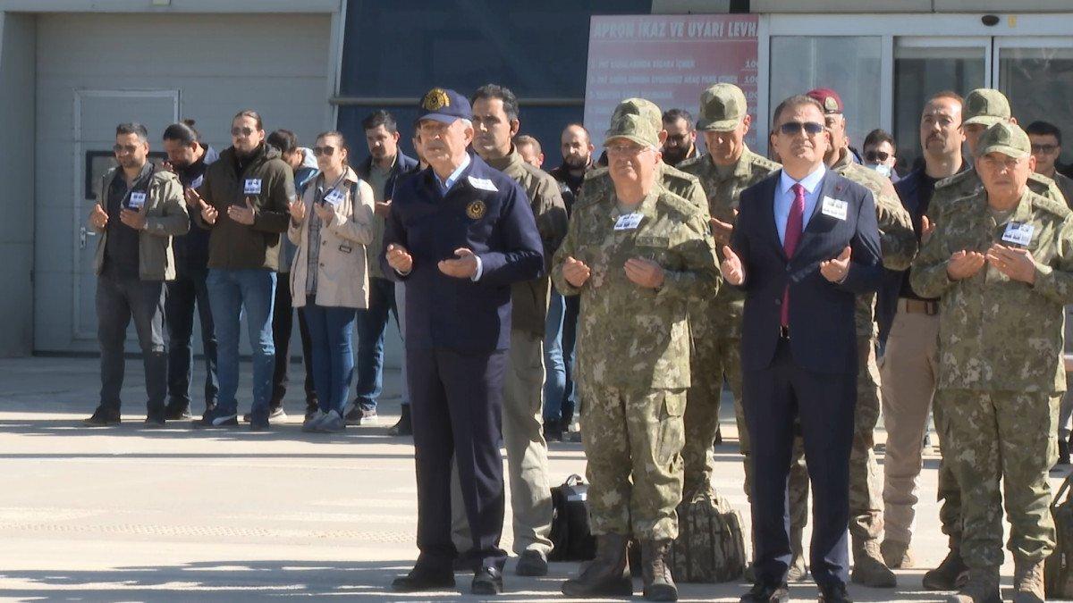 Pençe-Kilit Operasyonu'nda şehit düşen Mehmetçiklere veda