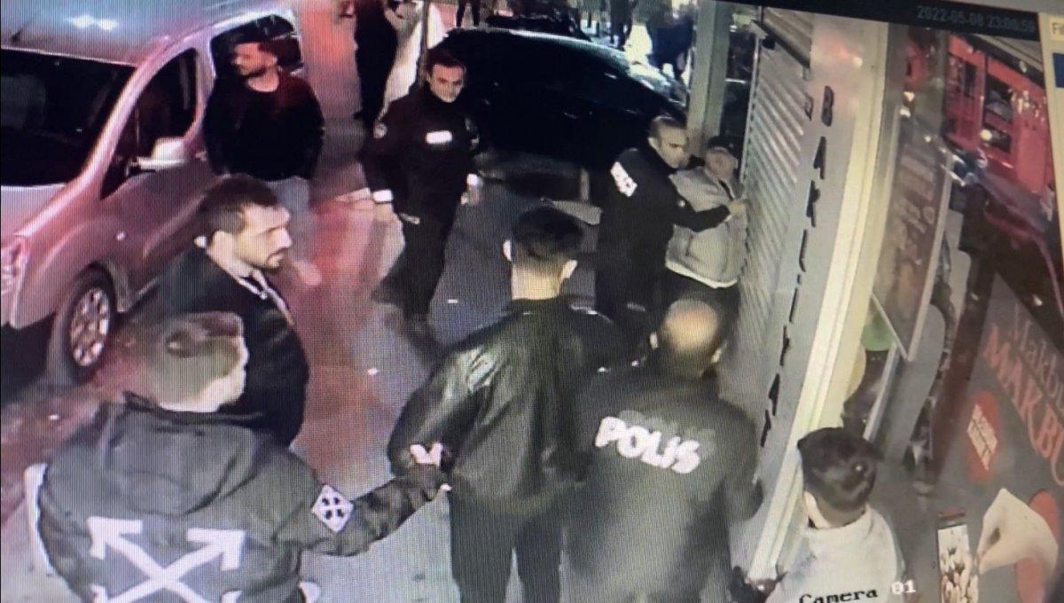 Kağıthane’de 22 yaşındaki genç öldürüldü