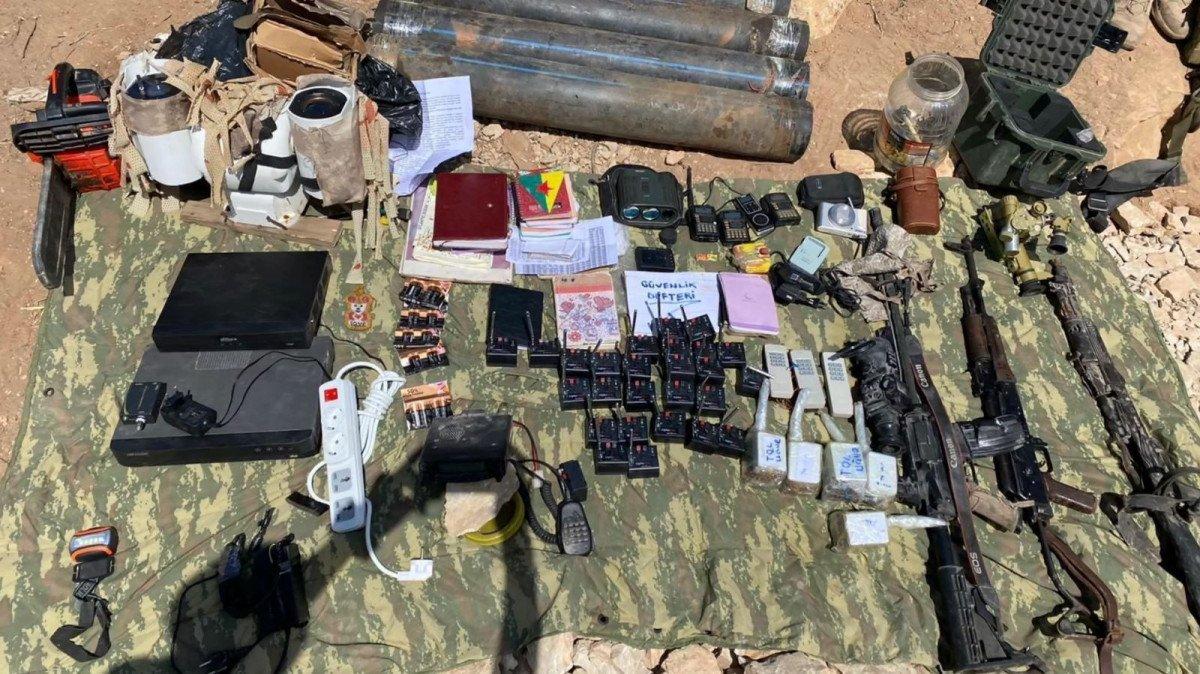 Pençe Kilit bölgesinde İsveç yapımı tanksavar ele geçirildi