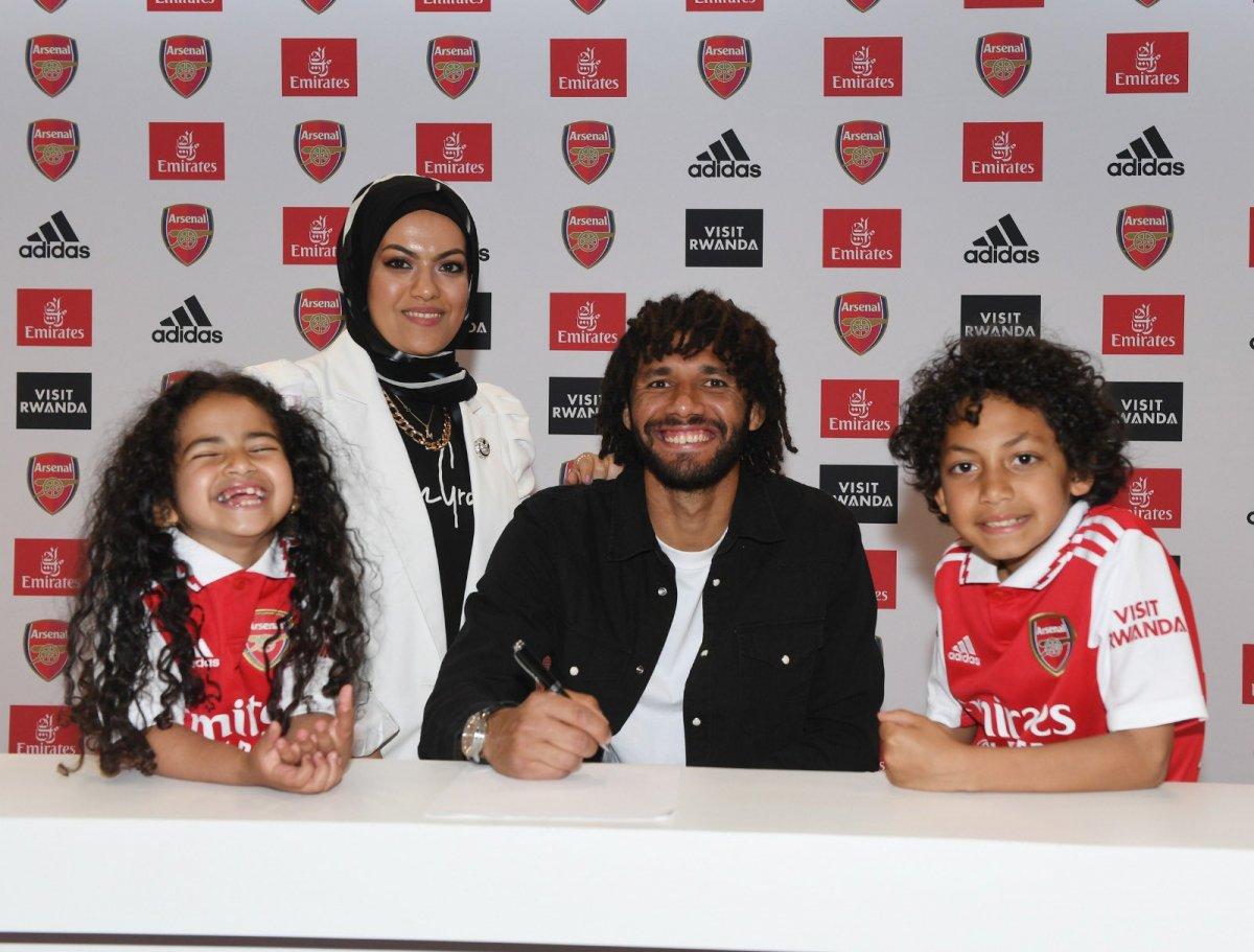 Arsenal, Elneny ile sözleşme yeniledi