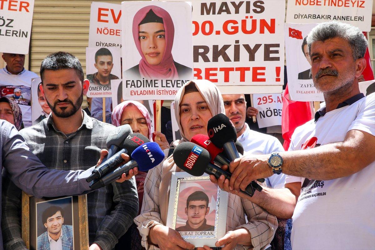 Evlat nöbetine 3 aile daha katıldı