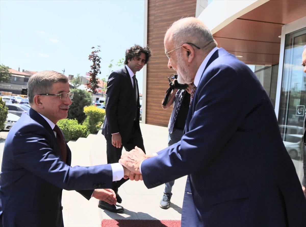 Ahmet Davutoğlu, Temel Karamollaoğlu ile görüştü