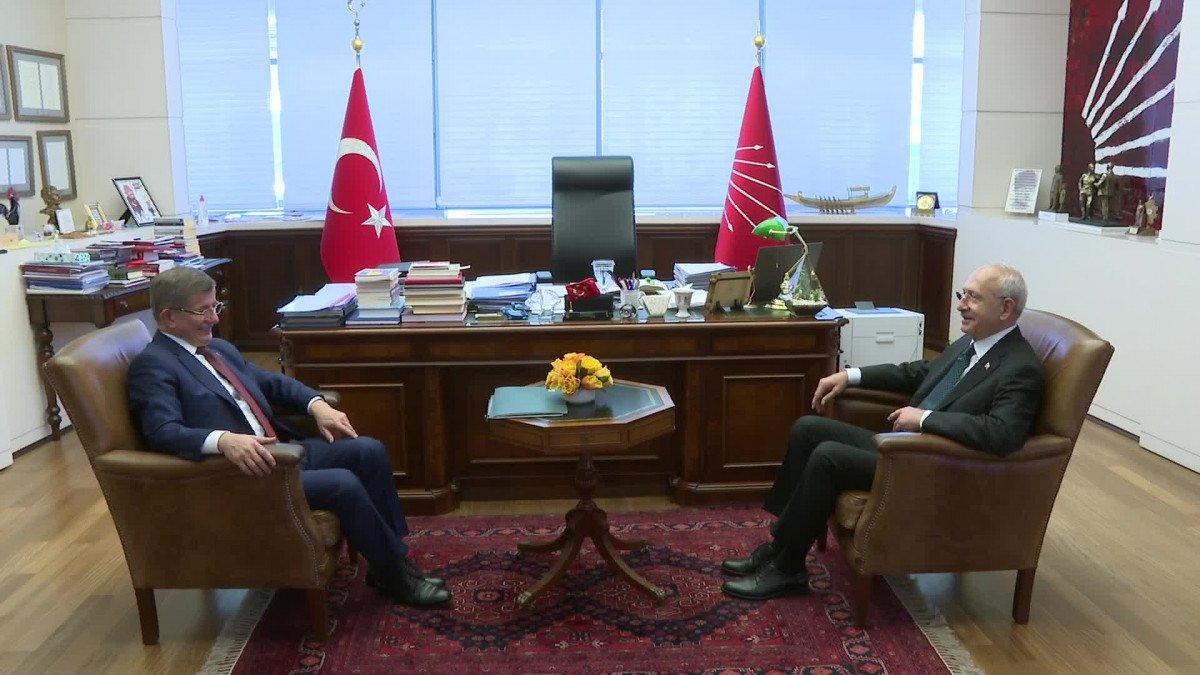 Ahmet Davutoğlu'ndan Kemal Kılıçdaroğlu'na ziyaret