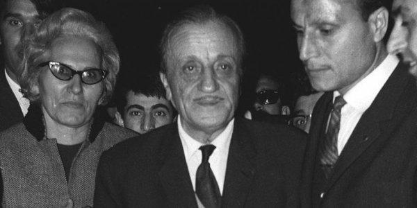 Büyük fikir öncüsü Necip Fazıl Kısakürek'in 39'uncu ölüm yıl dönümü