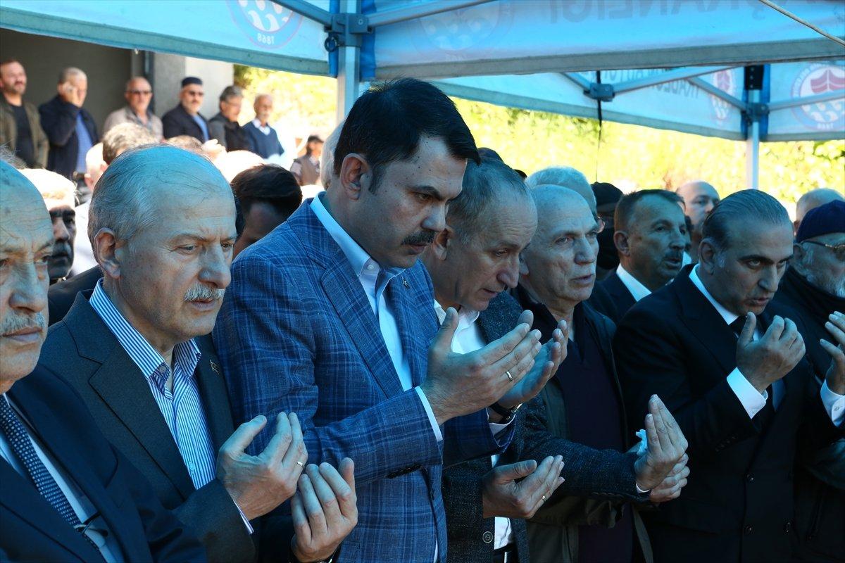 TOKİ Başkanı Ömer Bulut'un ablası toprağa verildi