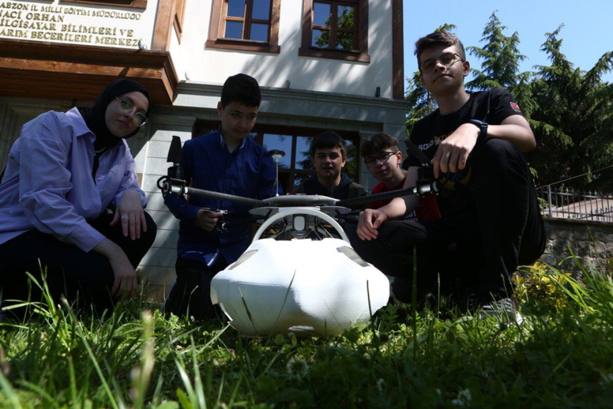 Trabzon'da, TEKNOFEST birincisi gençlerin hayali 