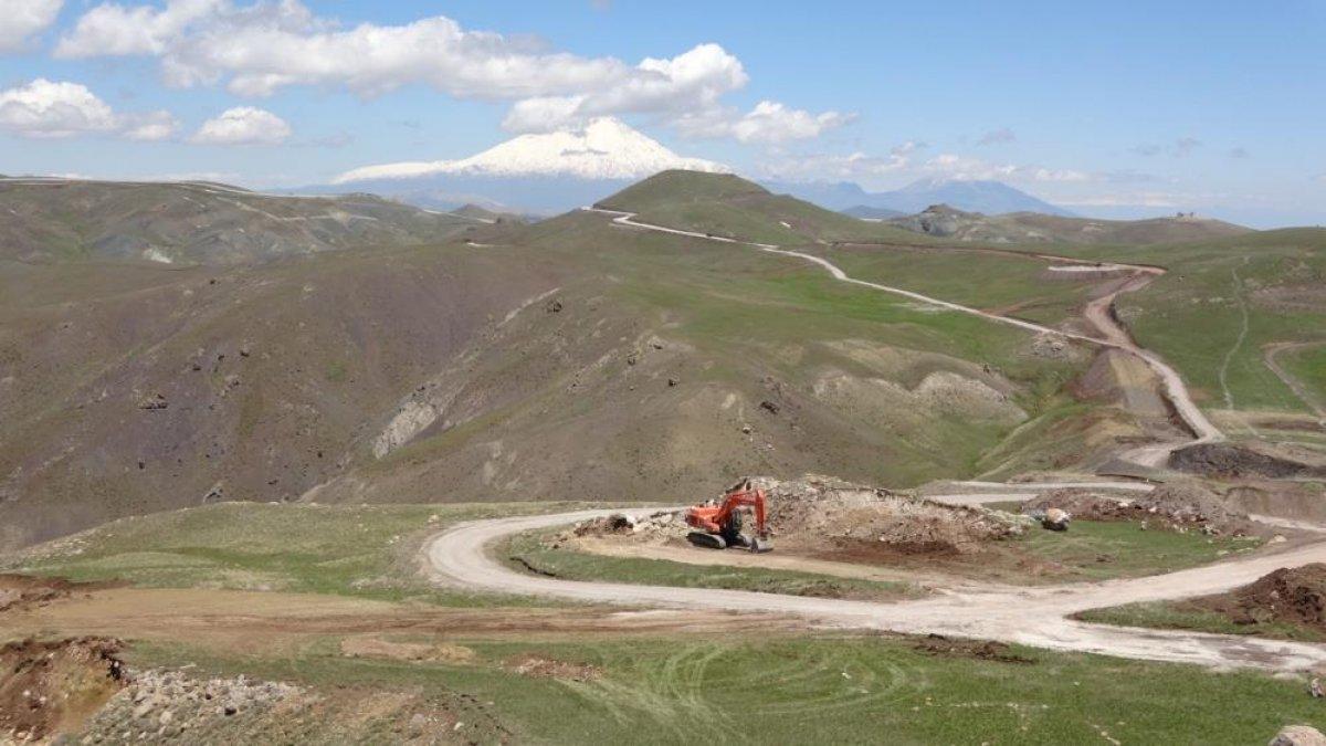 Türkiye-İran sınır hattında duvarlar yükseliyor