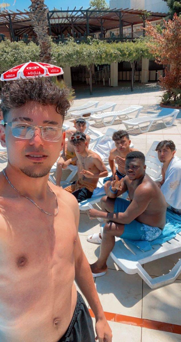 Esenyurt'ta yeni tanıştığı kişi 10 bin lirasını çaldı