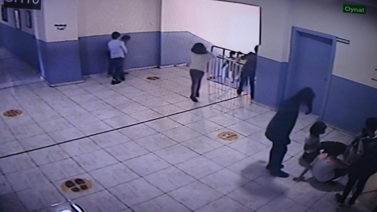 Muş’ta boğazına şeker kaçan öğrenciyi Heimlich manevrası ile kurtardı