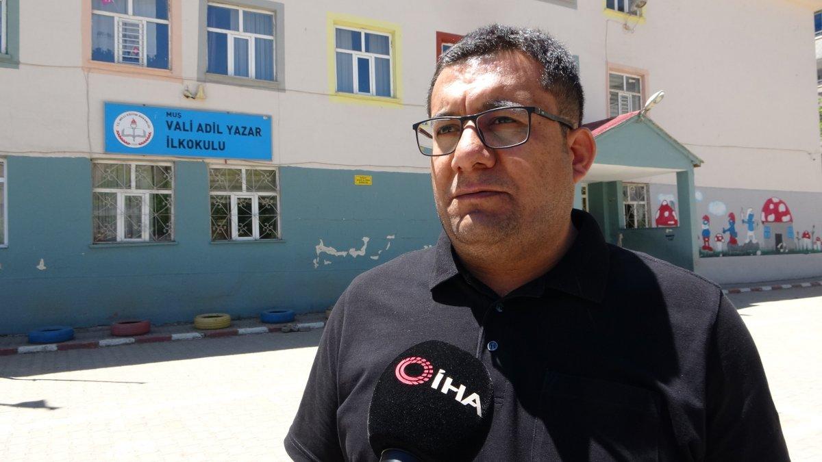 Muş’ta boğazına şeker kaçan öğrenciyi Heimlich manevrası ile kurtardı