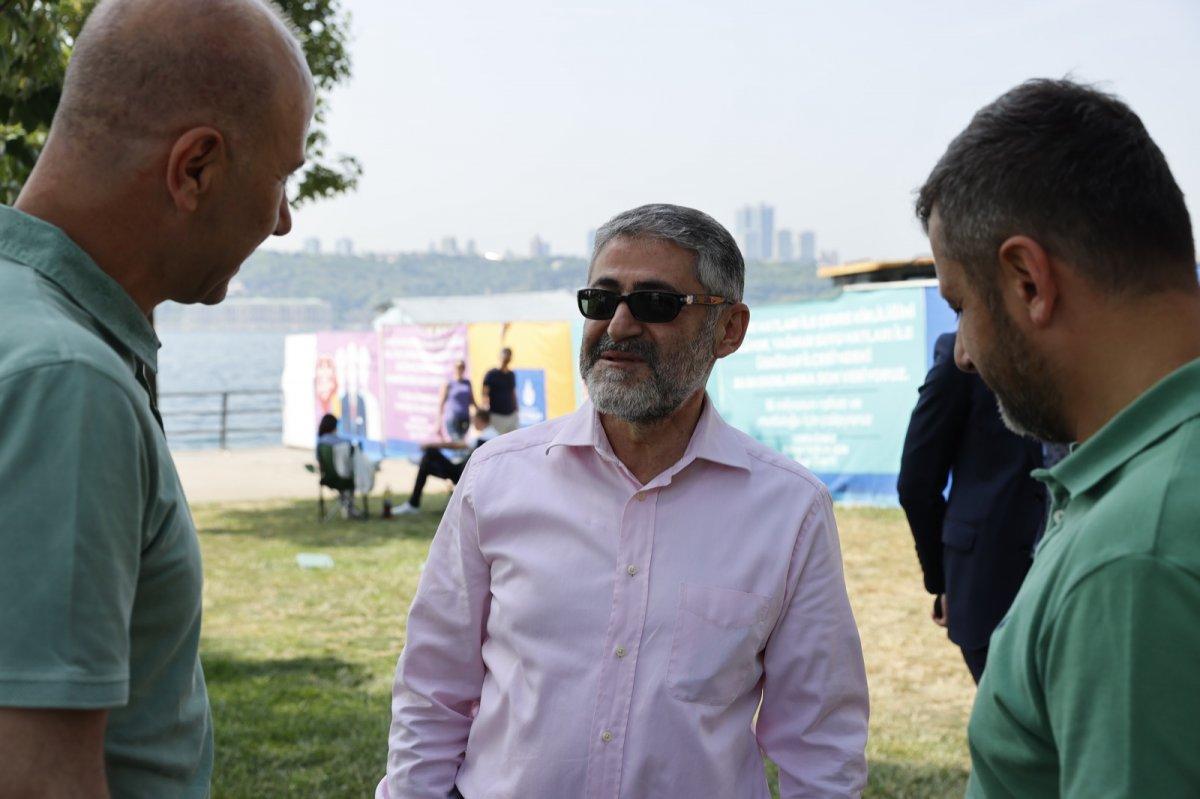 Nureddin Nebati, İstanbul'da vatandaşları dinledi