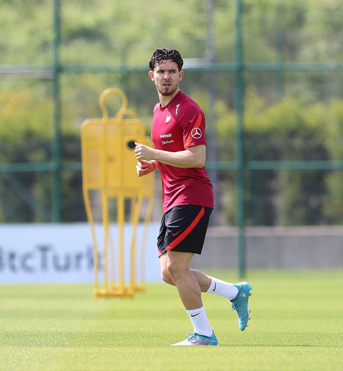 Ferdi Kadıoğlu: Milli Takım'da olduğum için gurur duyuyorum