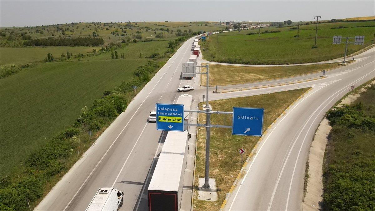 Hamzabeyli Sınır Kapısı'nda 38 kilometrelik tır kuyruğu oluştu