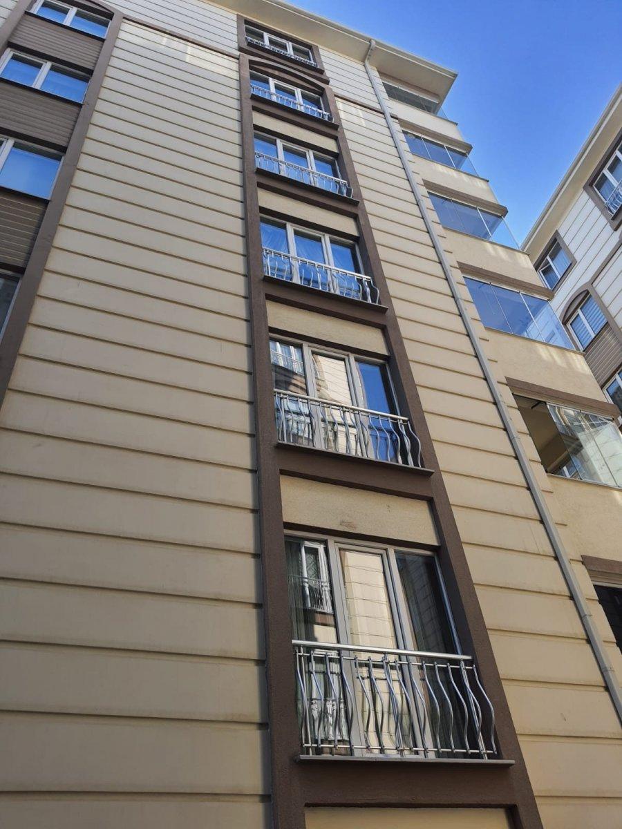 Bilecik'te 4 yaşındaki çocuk, 5. kattan düşerek hayatını kaybetti