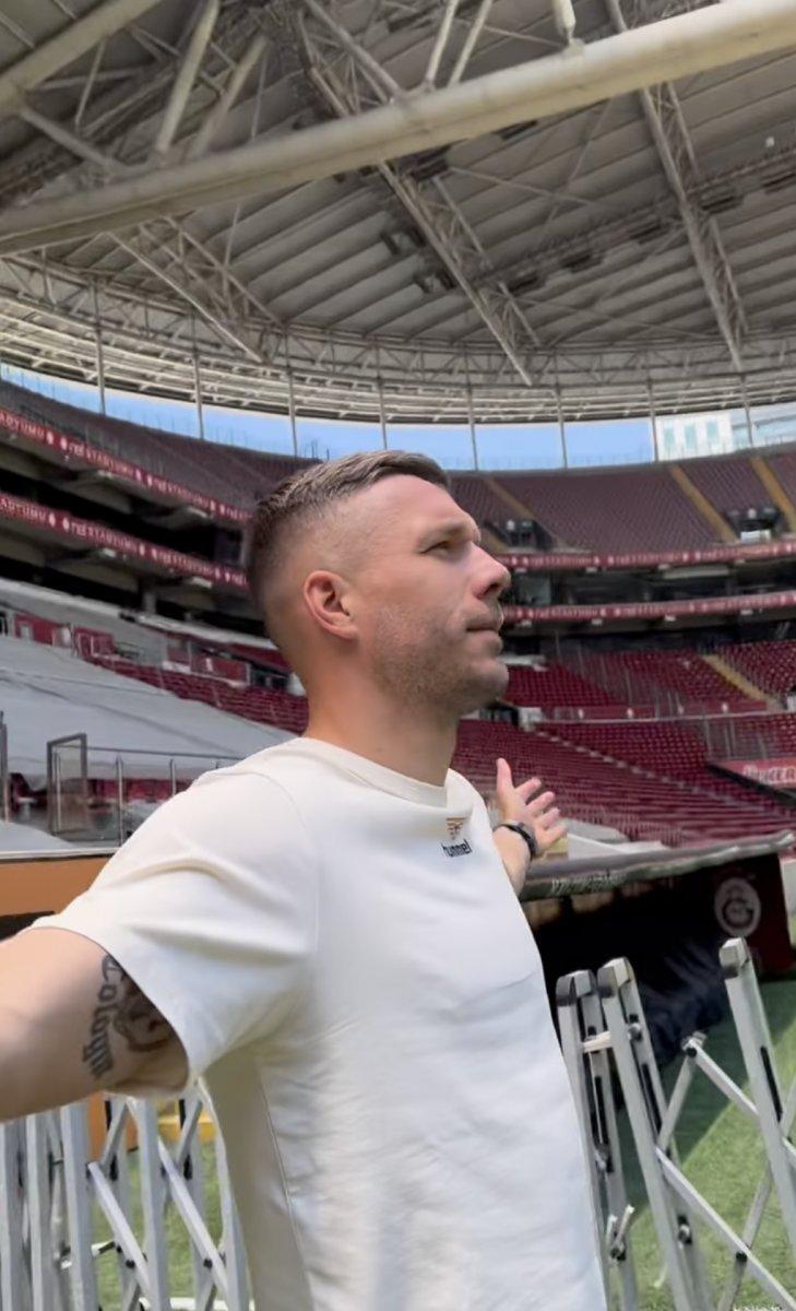 Podolski: Ben de gerçek bir aslanım