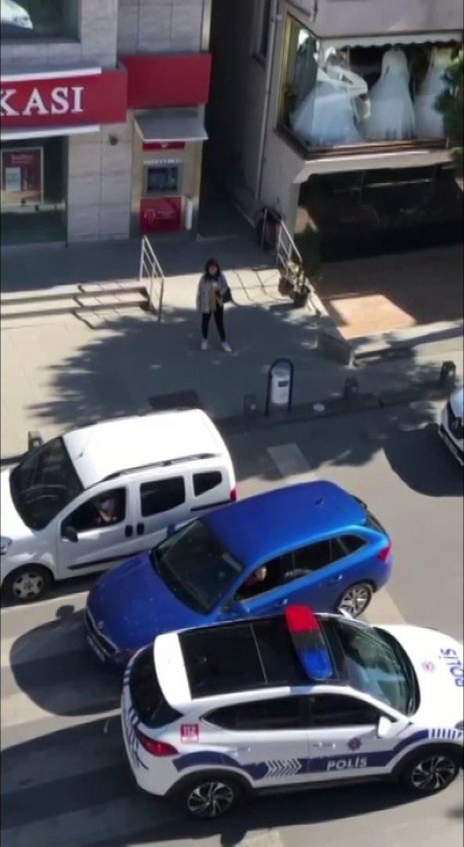 Ataşehir'de iki sürücü arasında tartışma