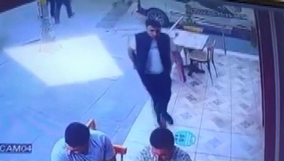 Esenyurt'ta husumetlisinin kulağını kesen saldırgan