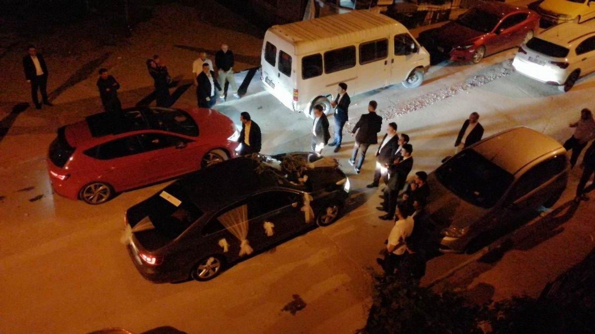 Sinoplu damat evine yumruklara gönderildi