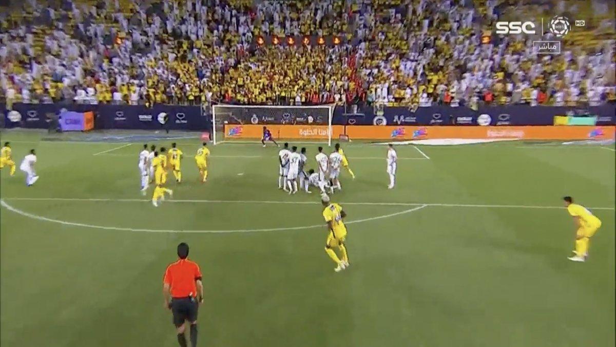 Anderson Talisca'dan nefis frikik golü