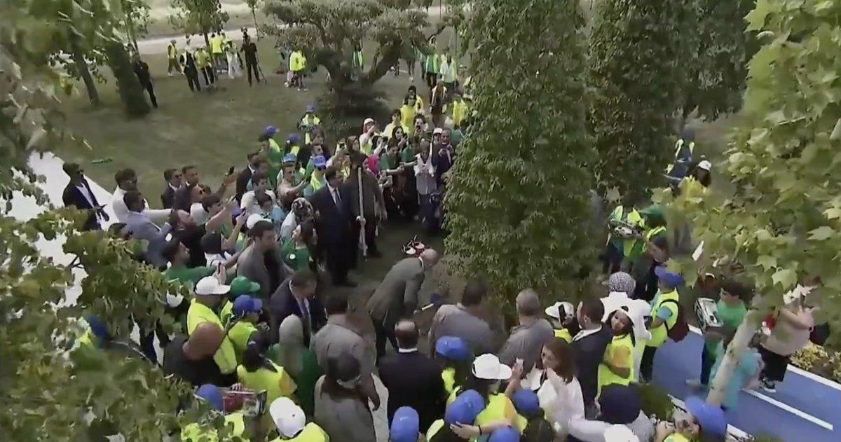 Cumhurbaşkanı Erdoğan, Atatürk Havalimanı'na ilk fidanı dikti