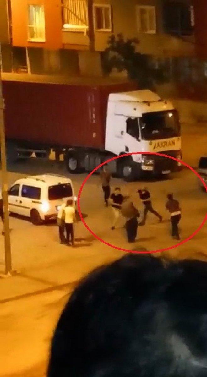 Bursa’da barış için araya girdi, öldürüldü