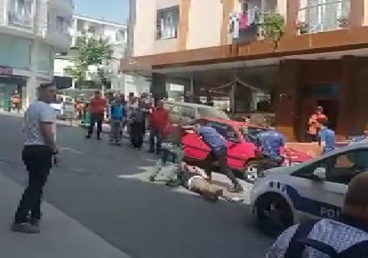 Esenyurt'ta polisle mahalleli arasında arbede